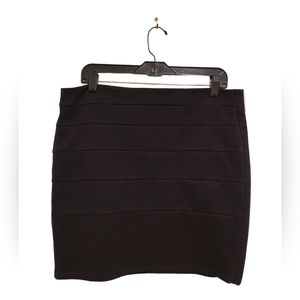 2/$18 Michael Michael Kors MK Black Bandage Style Zipper Pencil Mini Skirt 10